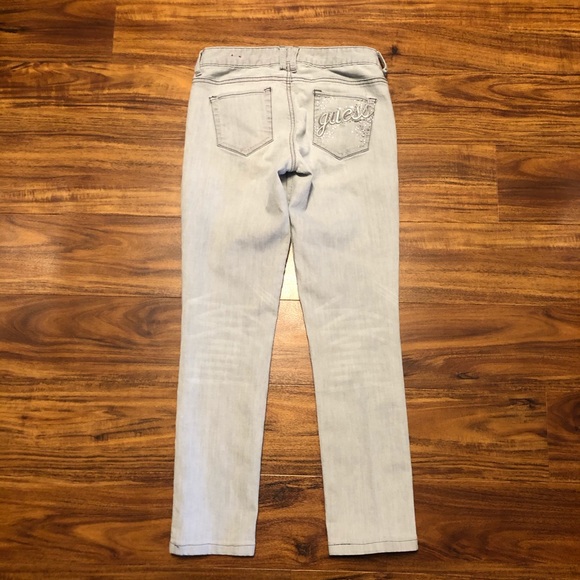 Guess Jeans. - Picture 4 of 6